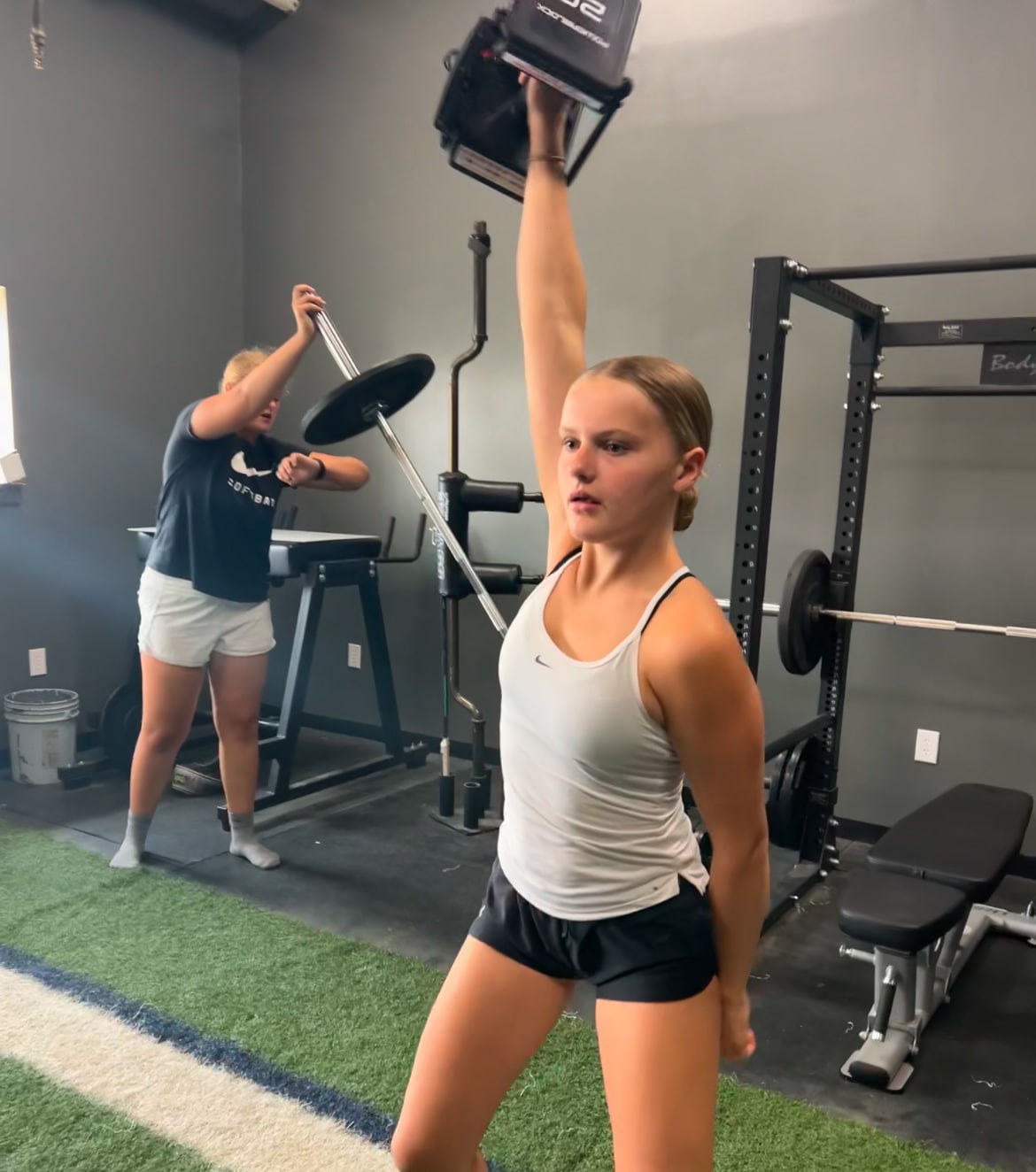 3 S Training gym action